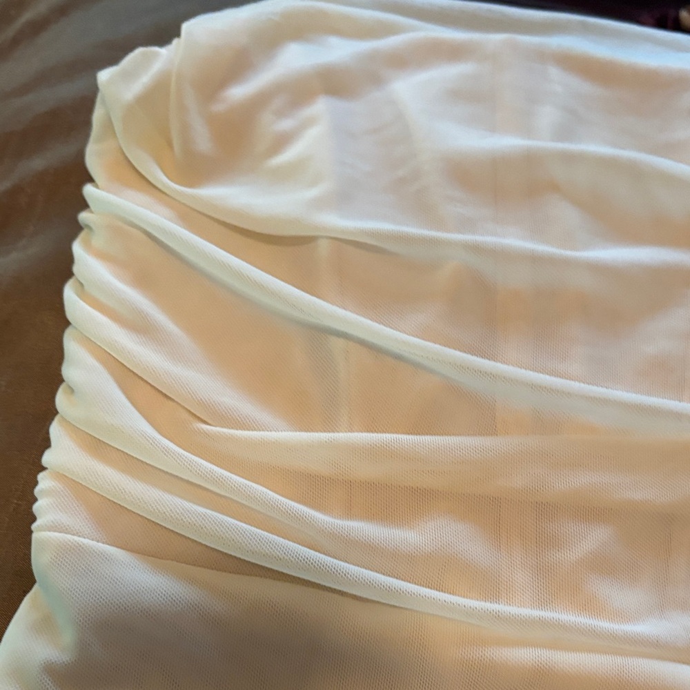 Windsor Ivory Ruched Mini Dress - Picture 3 of 7
